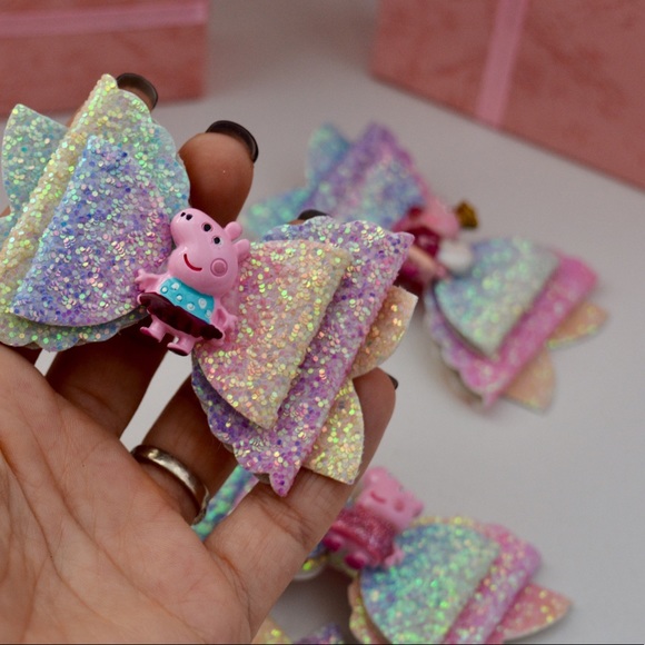 Peppa 🐷 Sparkly Cute Hair Clip Bow - Picture 7 of 8